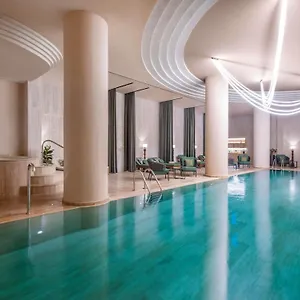 מלון Swissotel *****
