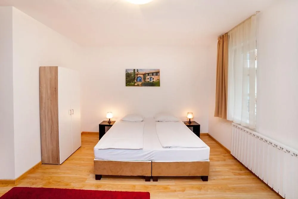 *** Apart Otel Prince Apartments Budapeşte Macaristan
