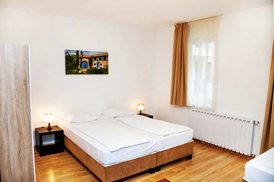 Prince Apartments Budapest Aparthotel